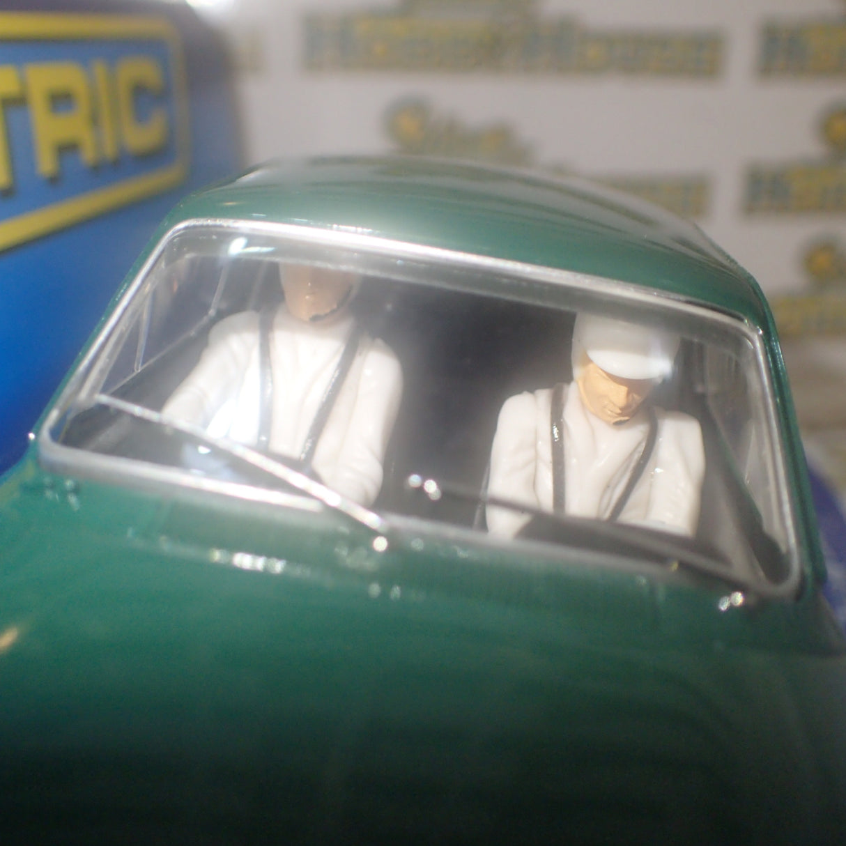 Scalextric C3635 - 1/32 Scale Ford Escort Mk 1 Monte Carlo Rally 1970 No. 26 Team Ford