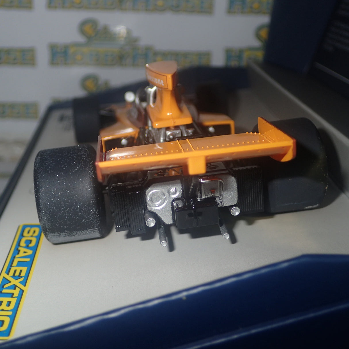 Scalextric C3833A - 1/32 Scale - Legends - Lotus 72 Gunston 1974, Ian Scheckter - Limited Edition Slot Car