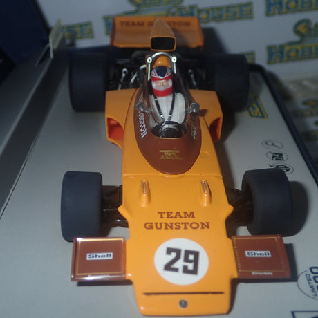 Scalextric C3833A - 1/32 Scale - Legends - Lotus 72 Gunston 1974, Ian Scheckter - Limited Edition Slot Car