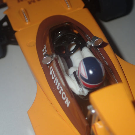 Scalextric C3833A - 1/32 Scale - Legends - Lotus 72 Gunston 1974, Ian Scheckter - Limited Edition Slot Car
