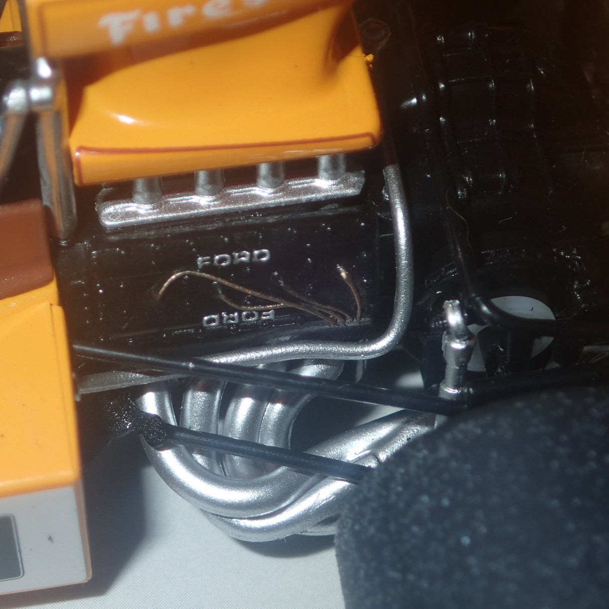 Scalextric C3833A - 1/32 Scale - Legends - Lotus 72 Gunston 1974, Ian Scheckter - Limited Edition Slot Car