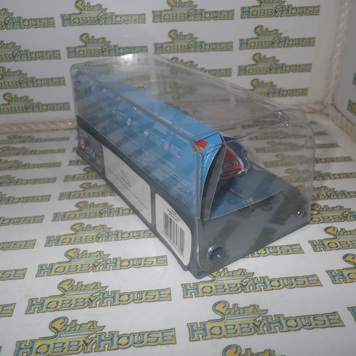 Scalextric C3878 - 1/32 Scale - Jaguar E-Type Union Jack Slot Car