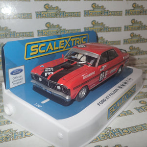Scalextric C3928 - 1/32 Scale Ford XY Falcon 1971 Bathurst #65 Allan Moffat Slot Car