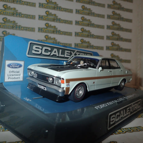 Scalextric C3986 - 1/32 Scale Ford XW GT-HO Phase II Falcon 1970 Super Roo Slot Car