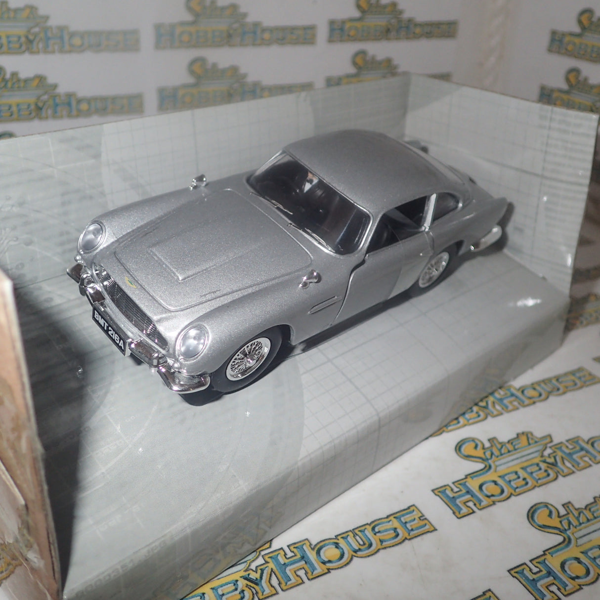 Corgi CC04310 - 1/36 Scale Aston Martin DB5 James Bond 007 Skyfall Die-Cast Model Replica