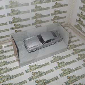 Corgi CC04310 - 1/36 Scale Aston Martin DB5 James Bond 007 Skyfall Die-Cast Model Replica