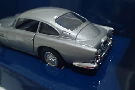 Corgi CC04311 - 1/36 Scale Aston Martin DB5 'Goldeneye' Die-cast Scale Model Replica