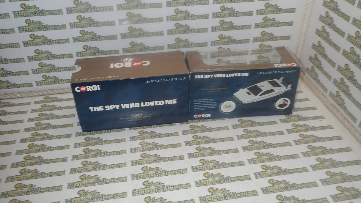Corgi CC04513 1/36 Scale - James Bond Lotus Esprit 'The Spy Who Loved Me' Diecast Scale Model Replica