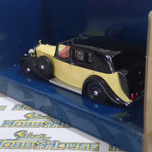 Corgi CC06805 - 1/36 Scale Rolls Royce Phantom III 'Goldfinger' Diecast Scale Model Replica