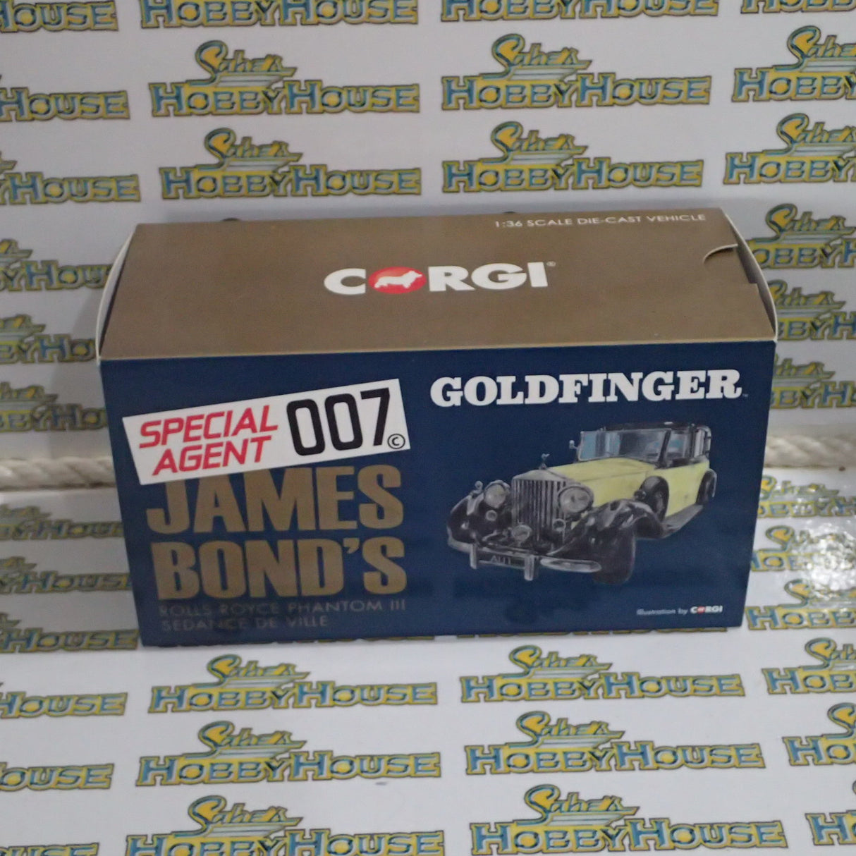 Corgi CC06805 - 1/36 Scale Rolls Royce Phantom III 'Goldfinger' Diecast Scale Model Replica