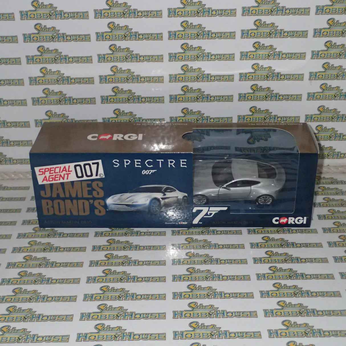 Corgi - 1/36 Scale - CC08002 James Bond Aston Martin DB10 'Spectre' Diecast Scale Model Replica