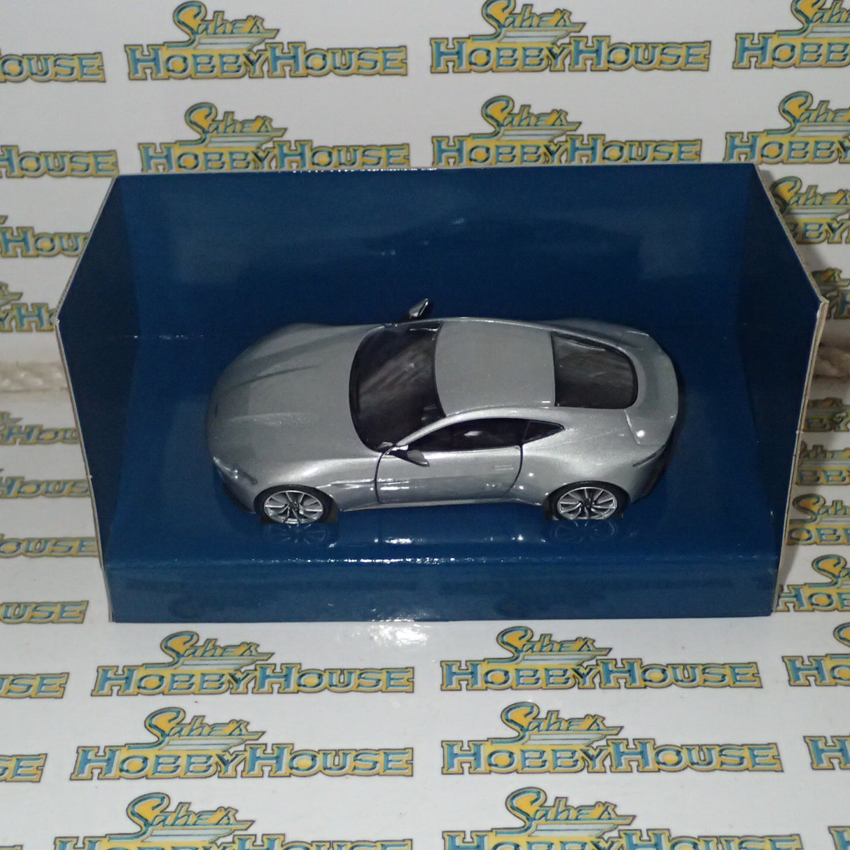 Corgi - 1/36 Scale - CC08002 James Bond Aston Martin DB10 'Spectre' Diecast Scale Model Replica