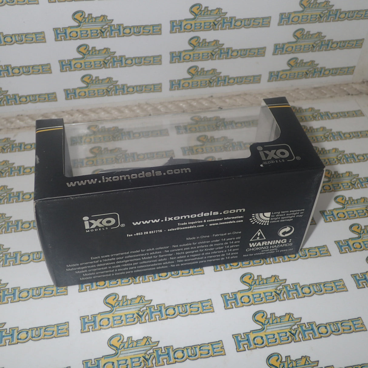 IXO Models CLC199 - 1/43 Scale 1982 Ford 2.8L Injection in Two-Tone Grey Metallic Diecast Model Replica