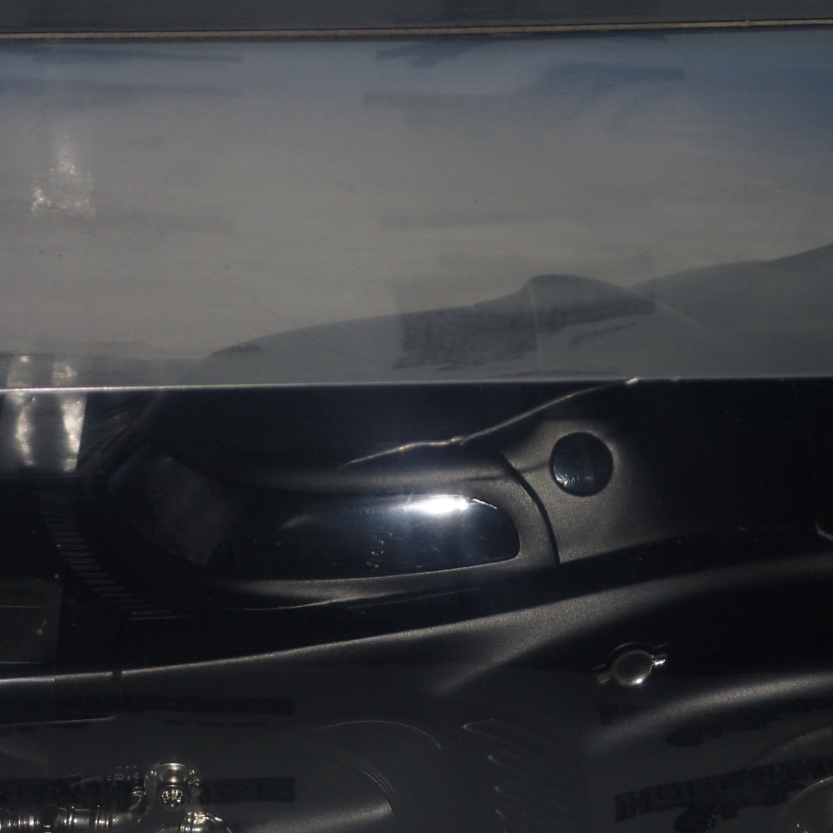 Hot wheels CMC96 - 1:18 Batman Returns Batmobile