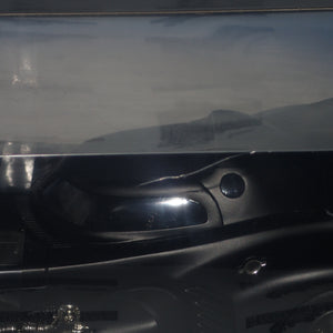 Hot wheels CMC96 - 1:18 Batman Returns Batmobile