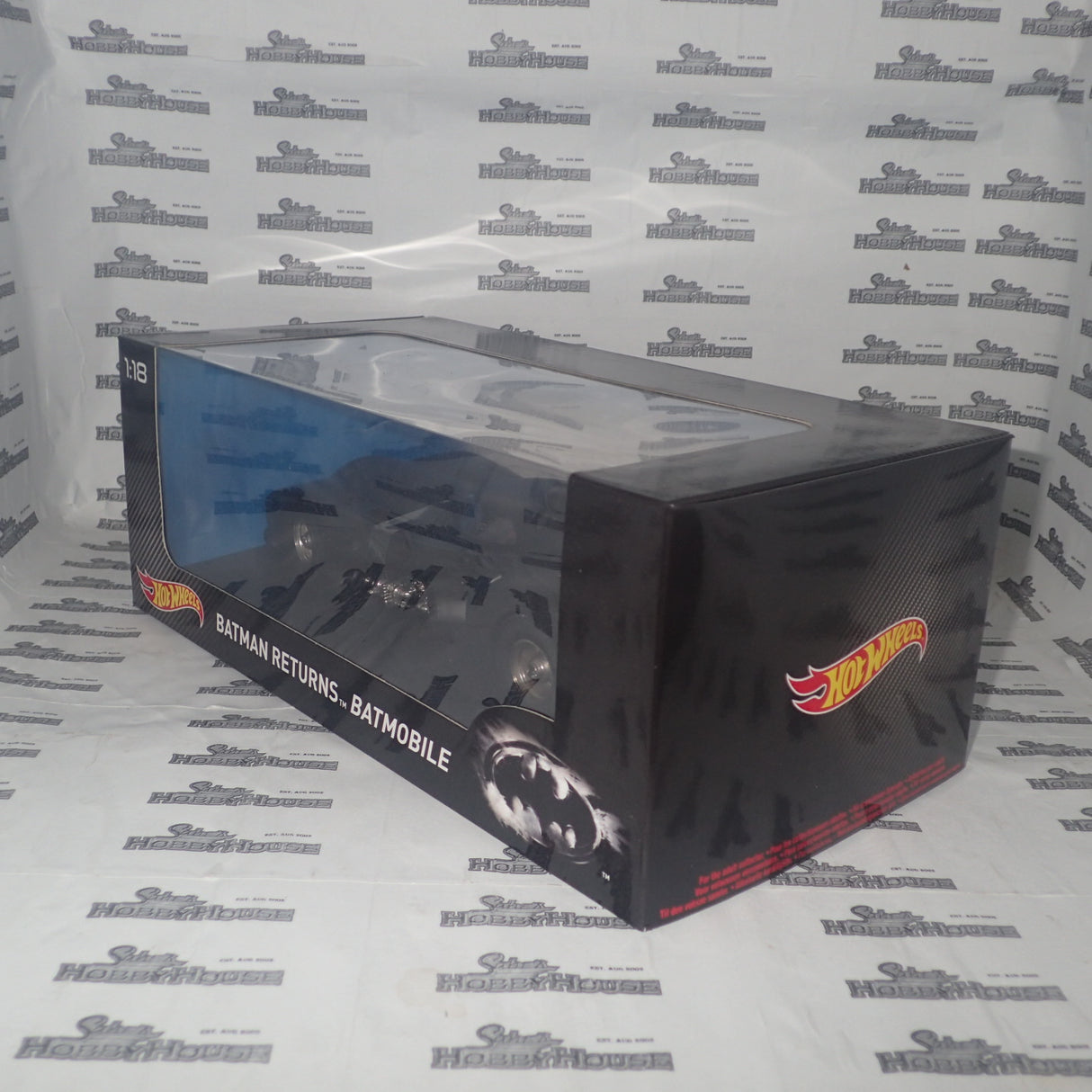 Hot wheels CMC96 - 1:18 Batman Returns Batmobile