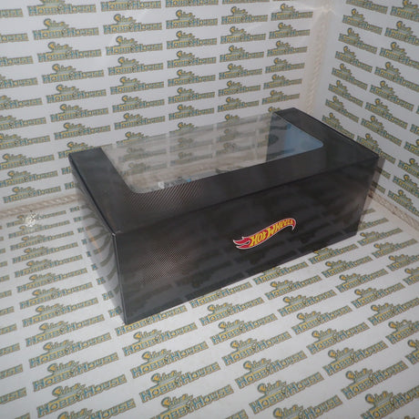 Hot wheels CMC98 - 1/18 Scale - Back to the Future Time Machine with Mr. Fusion Diecast Model Replica