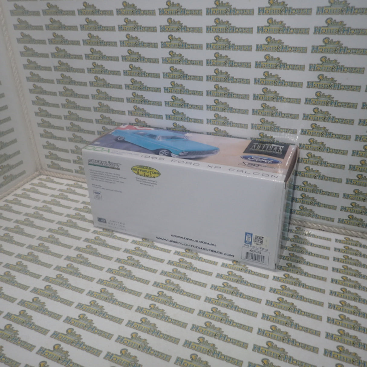 DDA DDA002 - 1/18 Scale Artisan Collection 1965 Ford XP Falcon in Teal Die-cast Model Replica