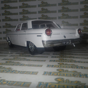 DDA DDA003-B - 1/18 Scale Artisan Collection 1965 Ford XP Falcon in White with Mag Wheel Variation Diecast Scale Model Replica