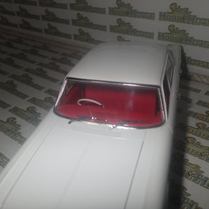 DDA DDA003-B - 1/18 Scale Artisan Collection 1965 Ford XP Falcon in White with Mag Wheel Variation Diecast Scale Model Replica