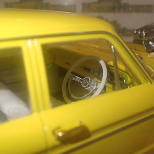 Greenlight DDA004 – 1:18 1965 XP Falcon Sedan Drag with Blown Engine (Sealed Body) Scale Replica