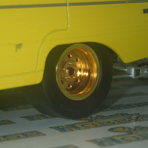 Greenlight DDA004 – 1:18 1965 XP Falcon Sedan Drag with Blown Engine (Sealed Body) Scale Replica