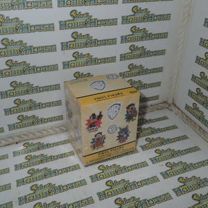 Funko Exclusive DRM171116 HH E – Looney Tunes Huckleberry Hound 1/12 Vinyl Figure