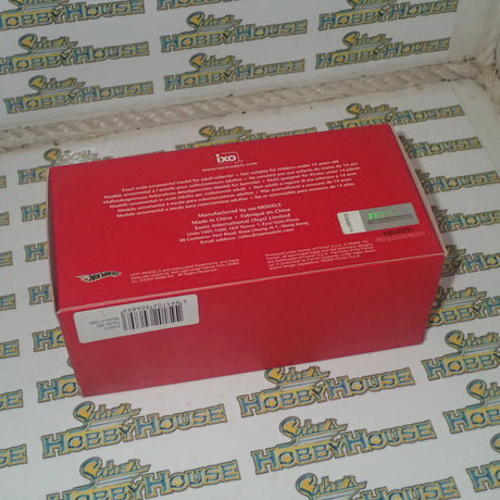 IXO FER017 - 1/43 Scale Ferrari 360 Modena 1999 in Yellow Diecast Scale Model Replica