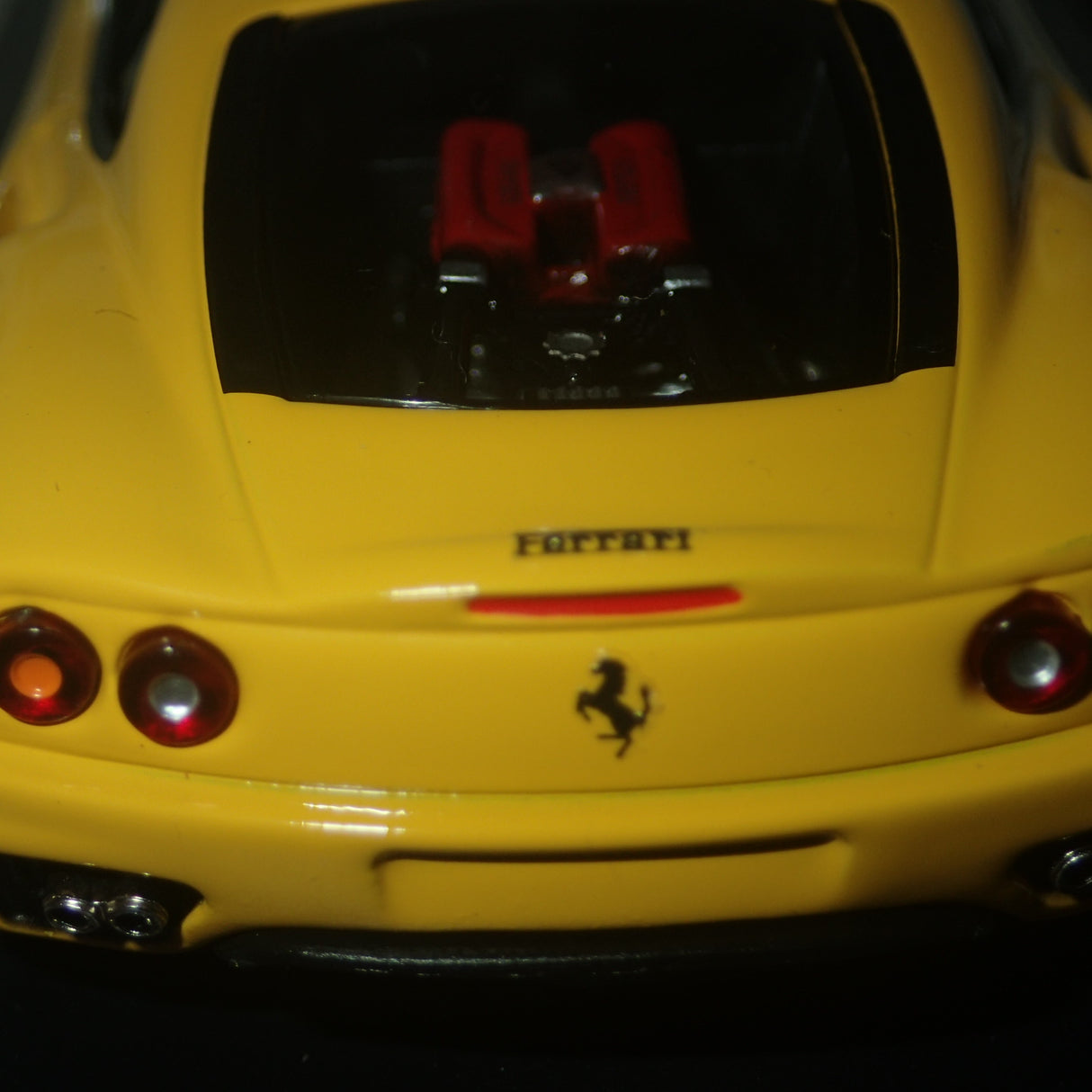IXO FER017 - 1/43 Scale Ferrari 360 Modena 1999 in Yellow Diecast Scale Model Replica