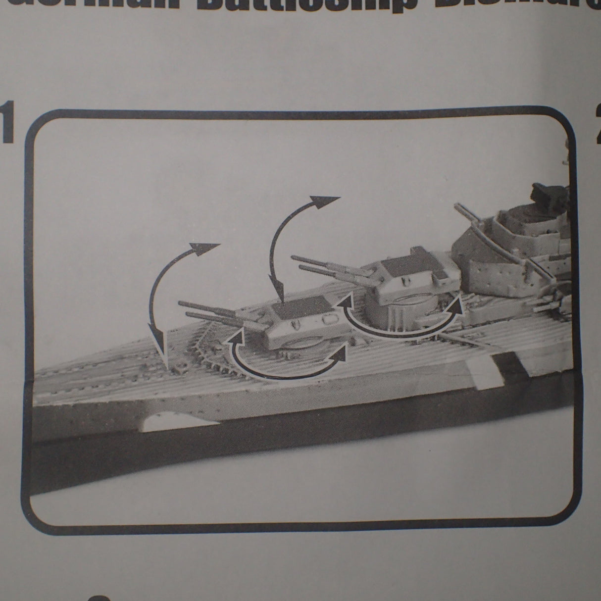 Forces of Valor 86001 - 1/1000 Scale Battle Extreme Series German Battleship Bismarck Poland 1941 Diecast Scale Model Replica