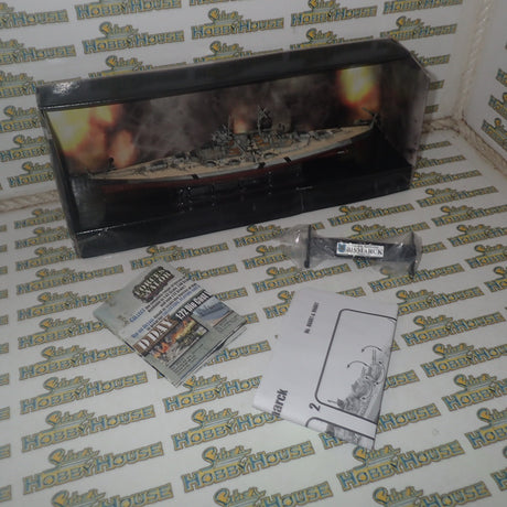 Forces of Valor 86001 - 1/1000 Scale Battle Extreme Series German Battleship Bismarck Poland 1941 Diecast Scale Model Replica