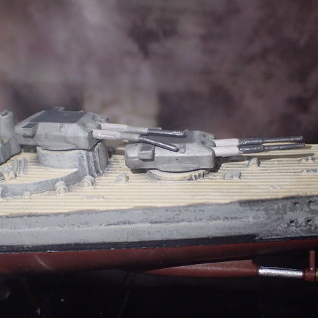 Forces of Valor 86001 - 1/1000 Scale Battle Extreme Series German Battleship Bismarck Poland 1941 Diecast Scale Model Replica