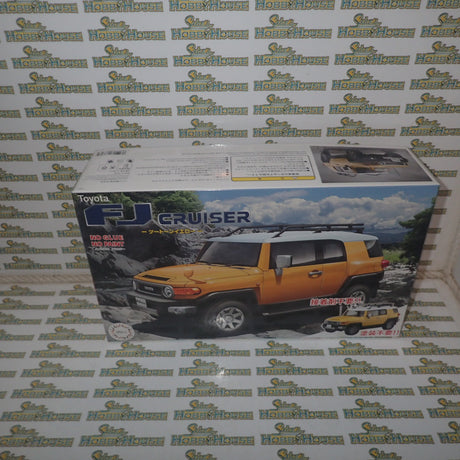 Fujimi 06613 - 1/24 Scale Toyota FJ Cruiser (Two-tone Yellow) (C-NX-10) Plastic Model Kit