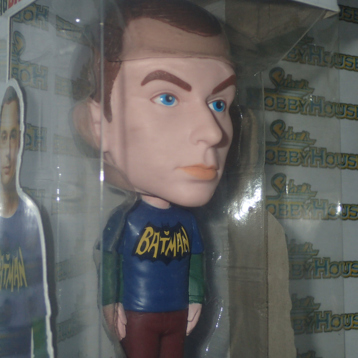 Funko Big Bang Theory FUN2870 - Sheldon BATMAN Shirt Wacky Wobblers