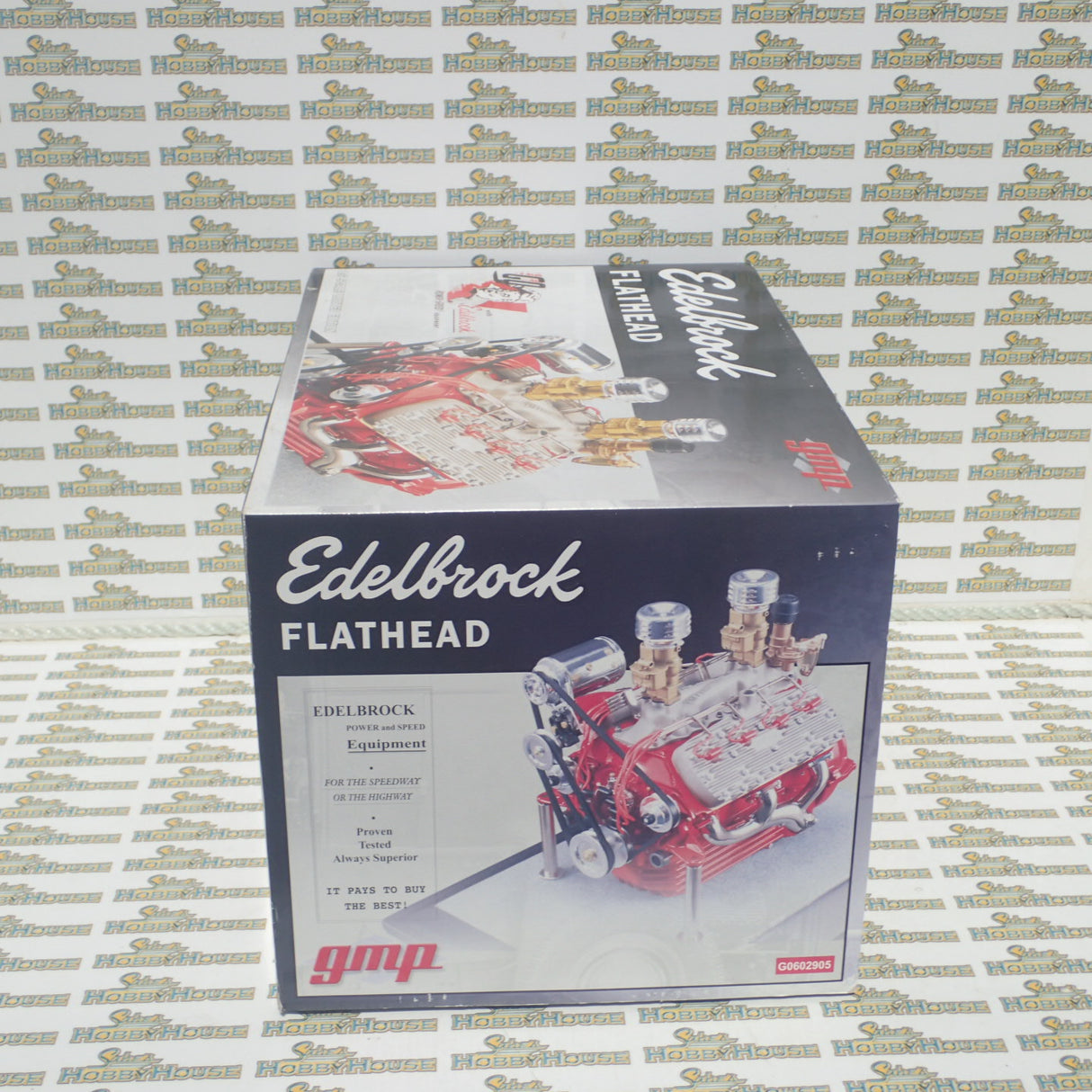 GMP G0602905 - 1:6 Scale Ford 24 Stud Flathead Edelbrock Show Engine in Acrylic Case