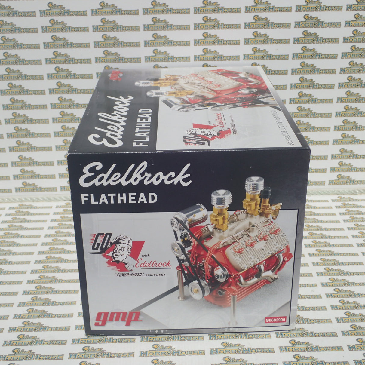 GMP G0602905 - 1:6 Scale Ford 24 Stud Flathead Edelbrock Show Engine in Acrylic Case