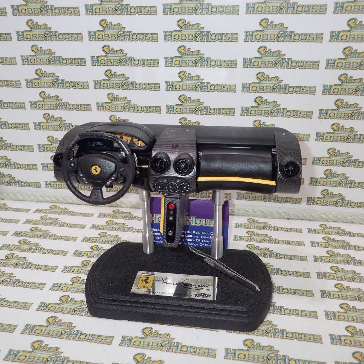 GMP - 1/6 Scale - G0604137 Enzo Ferrari Dashboard Replica/Business Card Holder