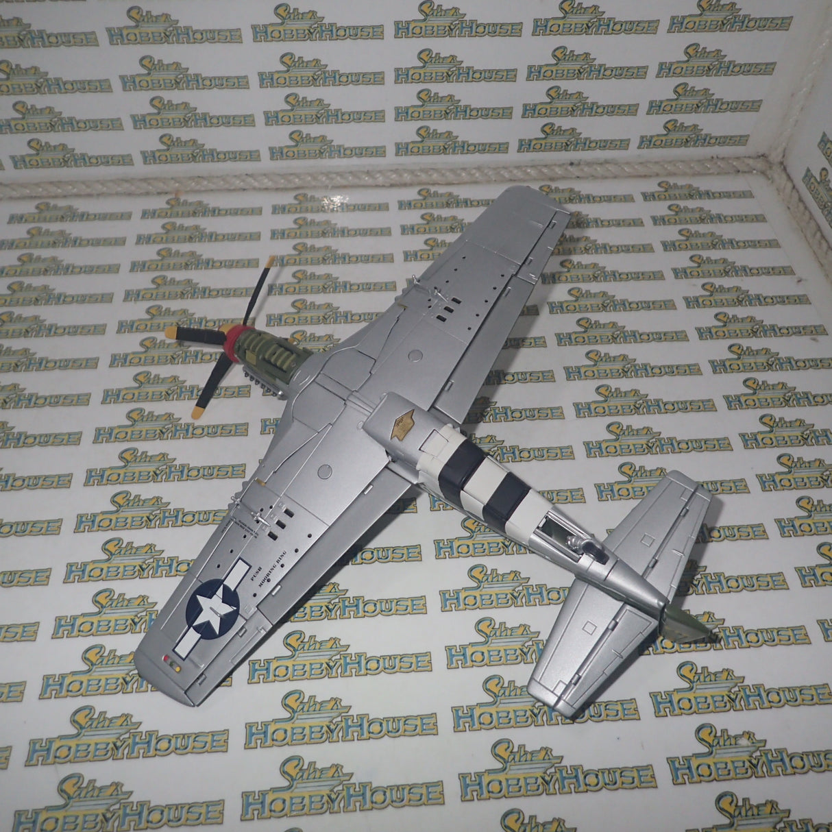 GMP G3502006 - 1/35 Scale P-51D Mustang 44-14789 Missouri Armada Die-Cast Plane