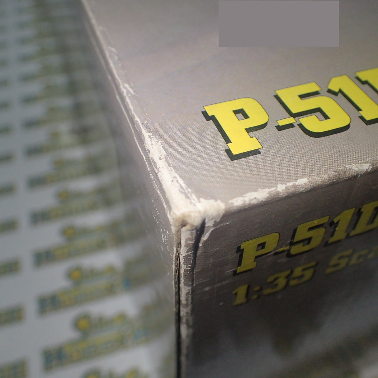 GMP G3502008 - 1/35 ScaleP-51D Mustang 44-13298 - Marie Die-Cast Plane