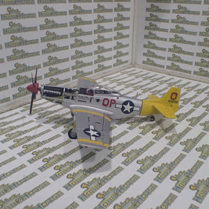 GMP G3502008 - 1/35 ScaleP-51D Mustang 44-13298 - Marie Die-Cast Plane
