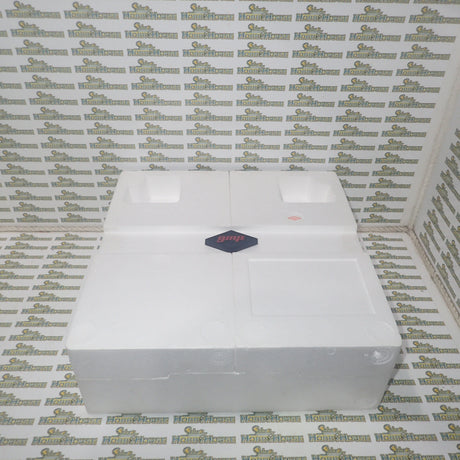 GMP G3502008 - 1/35 ScaleP-51D Mustang 44-13298 - Marie Die-Cast Plane