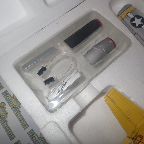 GMP G3502008 - 1/35 ScaleP-51D Mustang 44-13298 - Marie Die-Cast Plane