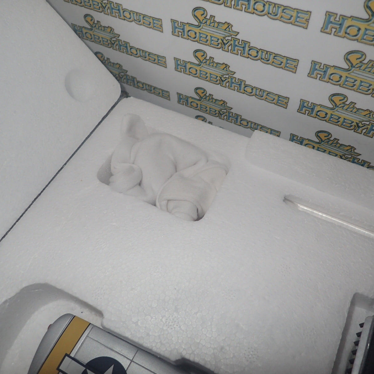 GMP G3502008 - 1/35 ScaleP-51D Mustang 44-13298 - Marie Die-Cast Plane