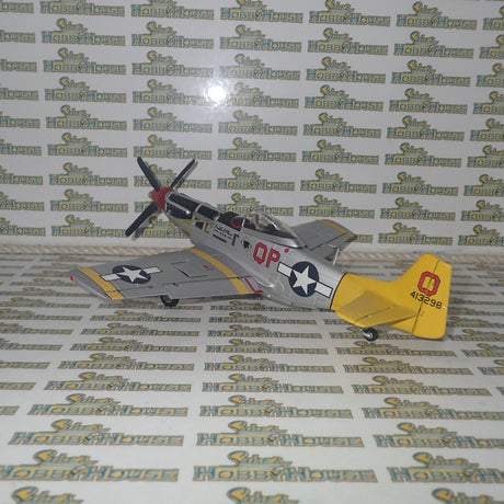 GMP G3502008 - 1/35 ScaleP-51D Mustang 44-13298 - Marie Die-Cast Plane