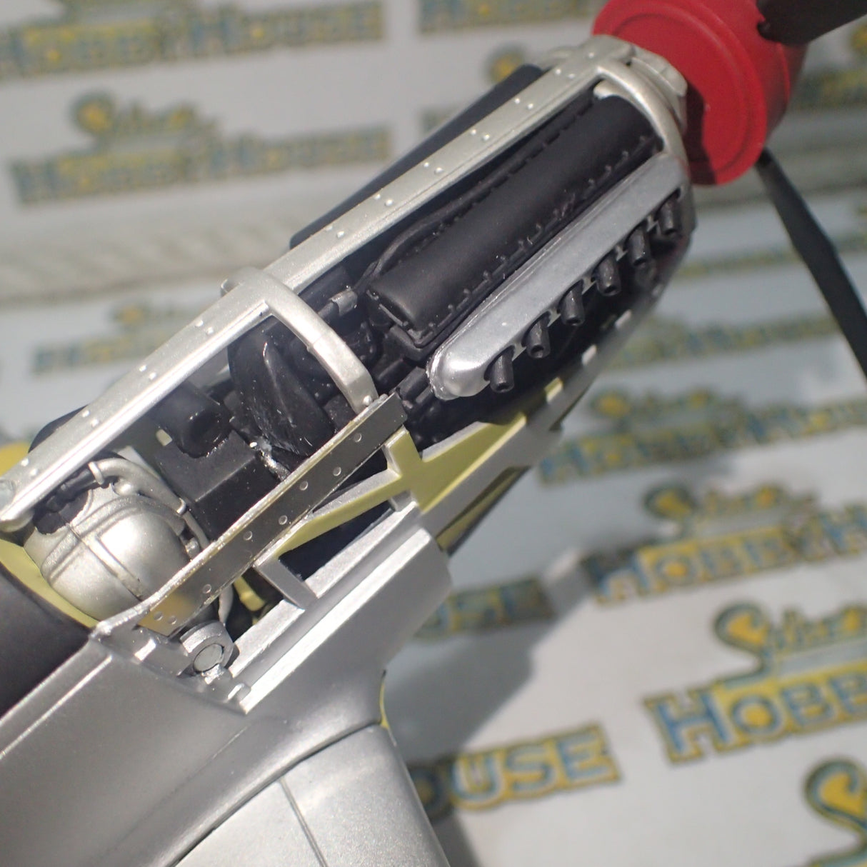 GMP G3502008 - 1/35 ScaleP-51D Mustang 44-13298 - Marie Die-Cast Plane