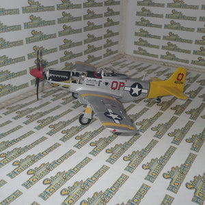 GMP G3502008 - 1/35 ScaleP-51D Mustang 44-13298 - Marie Die-Cast Plane