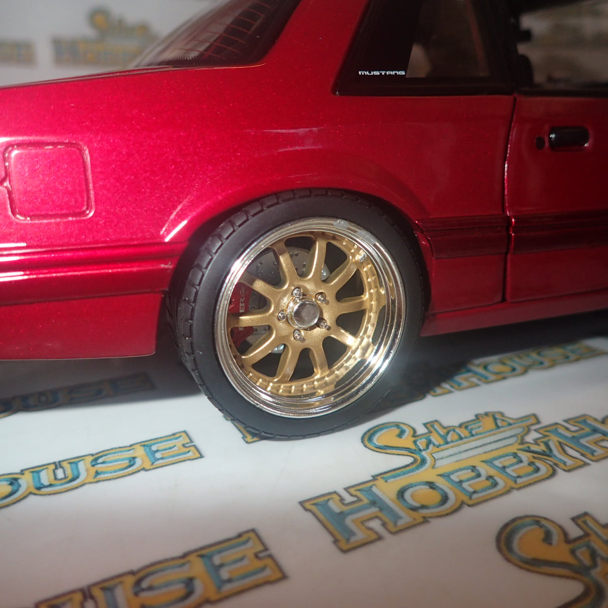 GMP 18955 1/18 Scale - 1990 FORD MUSTANG LX STREET FIGHTER Metallic Red