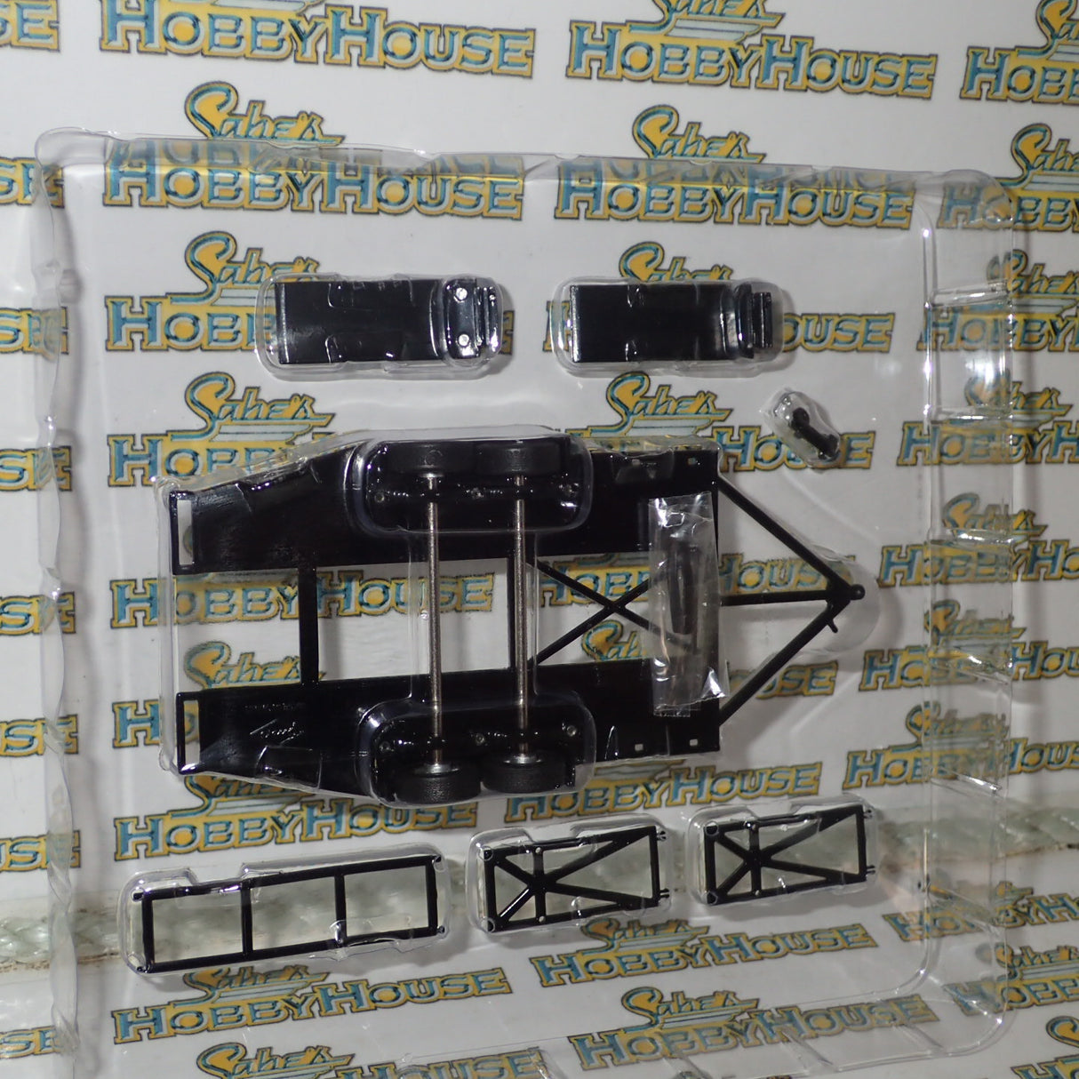 GMP 14302 – 1/43 Scale – GMP TANDEM CAR TRAILER WITH TIRE RACK - CHEVROLET - Diecast Model Replica