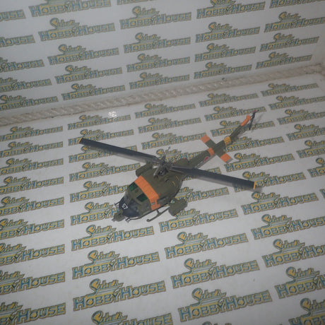 Hobby Master HH1002 -1:72 UH-1B Huey Ground Self-Defense Force Jgsdf 1st Helicopter Bgd, Japan1982