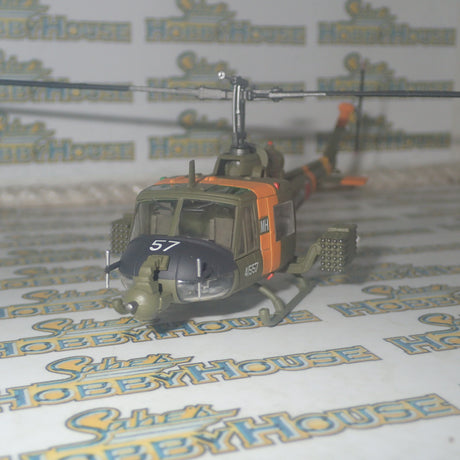 Hobby Master HH1002 -1:72 UH-1B Huey Ground Self-Defense Force Jgsdf 1st Helicopter Bgd, Japan1982